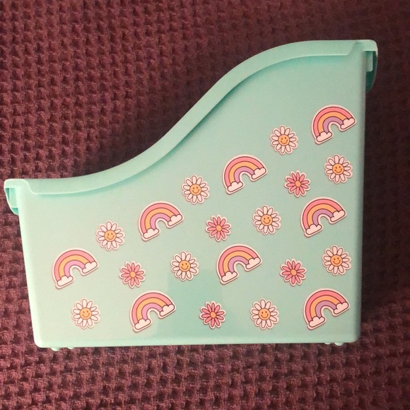 😊 3 Piece Desk Set 🌈 Rainbow, Flower, Daisy Smiley Faces Pen & Book Holder 🌸 - Picture 4 of 8